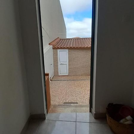 Alvito Guest House - Comfortable Room With Private Bathroom Lisbon Luaran gambar